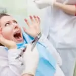 woman afraid of the dentist